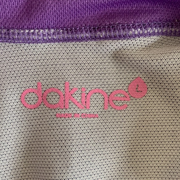 VGUC Dakine top - Picture 7 of 8